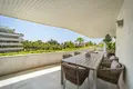 Квартира 3 спальни 225 м² Марбелья, Испания