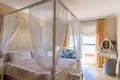 Stadthaus 4 Schlafzimmer 250 m² Manilva, Spanien