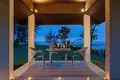 Propiedad comercial  en Bang Nai Si, Tailandia