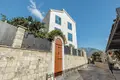 4 bedroom Villa 240 m² Tivat, Montenegro