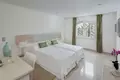 7-Schlafzimmer-Villa 735 m² Marbella, Spanien