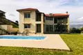 Villa 4 chambres  en Parekklisia, Chypre