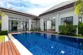Villa de tres dormitorios 266 m² Phuket, Tailandia