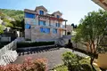 Villa 6 habitaciones 400 m² Tivat, Montenegro
