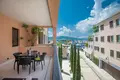 Apartamento 3 habitaciones 201 m² Tivat, Montenegro