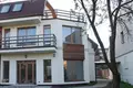Casa 5 habitaciones 250 m² Riga, Letonia