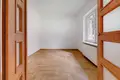 Haus 6 zimmer 300 m² in Warschau, Polen