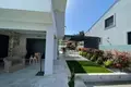 Mieszkanie 5 pokojów 200 m² Nikiti, Grecja