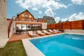 Hotel 500 m² en Kovacka Dolina, Montenegro