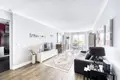 2 bedroom apartment 65 m² Paris, France