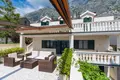 6 bedroom villa 365 m² Dobrota, Montenegro