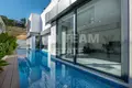 5 room villa 300 m² Muratpasa, Turkey