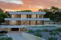 4 bedroom Villa 734 m², All countries