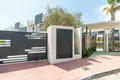 Mieszkanie 3 pokoi 82 m² Torrevieja, Hiszpania