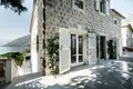 Villa 17 zimmer 491 m² Dobrota, Montenegro