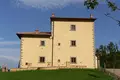 Investment 670 m² in Florence, Italy