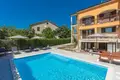 Hotel 330 m² en Porec, Croacia