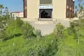 Коммерческое помещение 1 054 м² Шайхантаурский район, Узбекистан