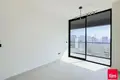 1 bedroom apartment 689 m² Dubai, United Arab Emirates