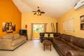 Кондо 2 спальни 121 м² Roatan, Гондурас