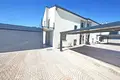 3 bedroom house 230 m² Radici, Croatia