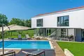 Villa 8 bedrooms 370 m² Grad Pula, Croatia