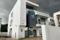 Mieszkanie 4 pokoi  Akra, Ghana