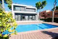 4 bedroom house  Castell-Platja d Aro, Spain