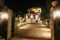 5 bedroom villa 280 m² Afra, Greece