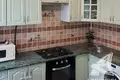 2 room apartment 53 m² Bielaviezski, Belarus