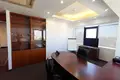 Oficina 294 m² en Limassol, Chipre