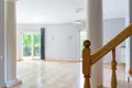 Haus 6 zimmer 300 m² in Warschau, Polen