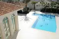 Dom 5 pokojów 676 m² Pervolia, Cyprus