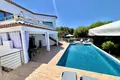 Villa de 7 dormitorios 2 600 m² Altea, España