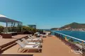 4 bedroom apartment 287 m² Budva, Montenegro