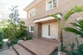 4 bedroom house 284 m² Sant Just Desvern, Spain