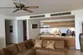 2 bedroom condo 195 m² Ban Kata, Thailand