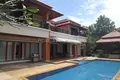 Villa de 4 dormitorios 350 m² Phuket, Tailandia