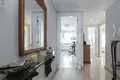 2 bedroom apartment 124 m² Marbella, Spain