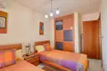 Квартира 3 спальни 140 м² Фуэнхирола, Испания