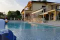 3 bedroom villa 1 000 m² Garda, Italy