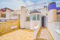 Townhouse 2 bedrooms 90 m² Torrevieja, Spain