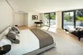 5-Schlafzimmer-Villa 495 m² Marbella, Spanien