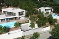 5-Schlafzimmer-Villa 532 m² Barcelona, Spanien
