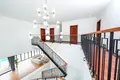 4-Schlafzimmer-Villa 640 m² Chalong, Thailand