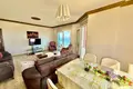 4 bedroom apartment 180 m² Mezitli, Turkey