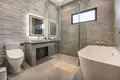 Вилла 4 спальни 317 м² Равай, Таиланд