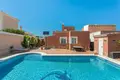 Dom 4 pokoi 164 m² Torrevieja, Hiszpania