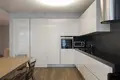 Apartamento 3 habitaciones 75 m² en Varsovia, Polonia