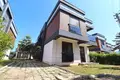 4 bedroom house 250 m² Dosemealti, Turkey